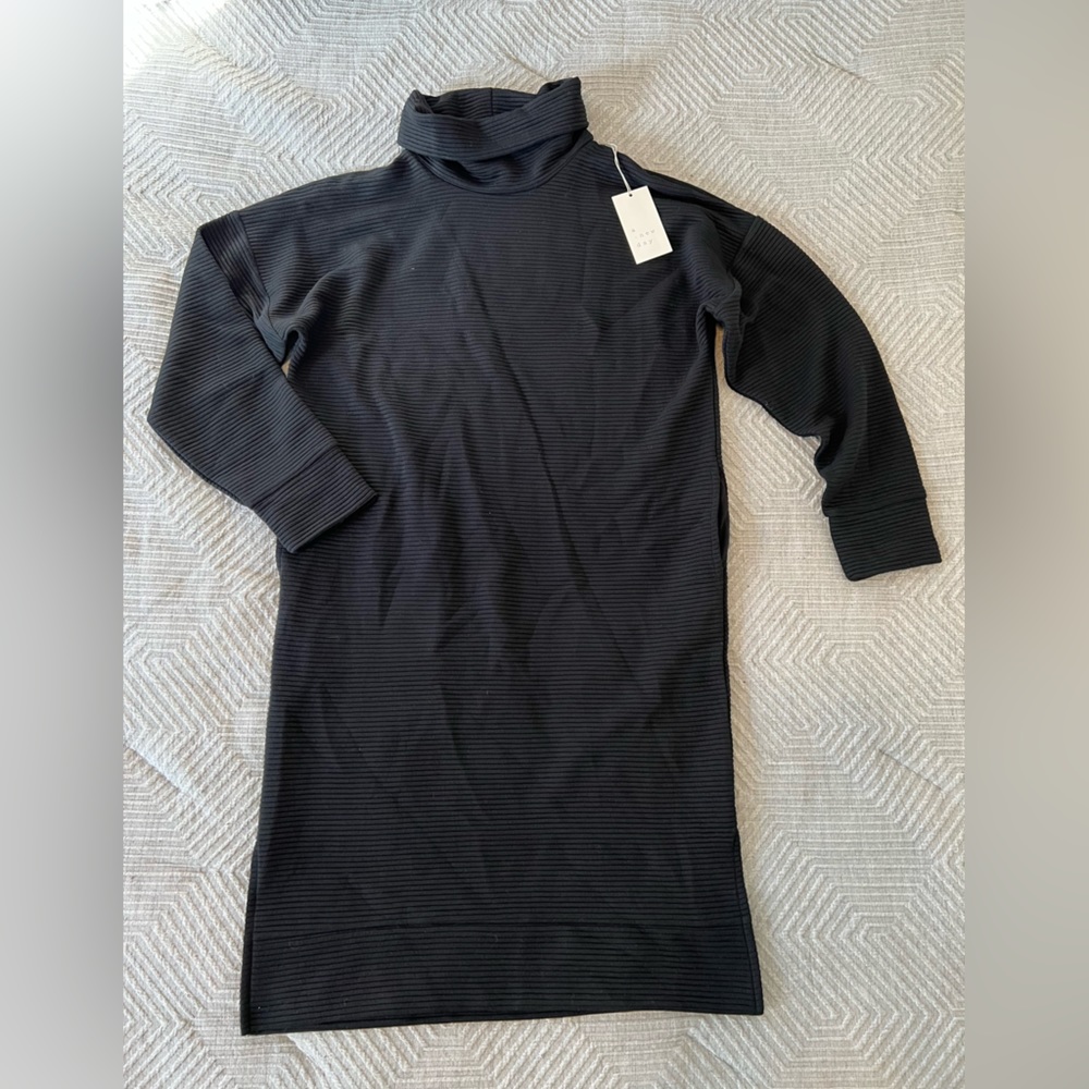 Women’s Long Sleeve Knit Dress